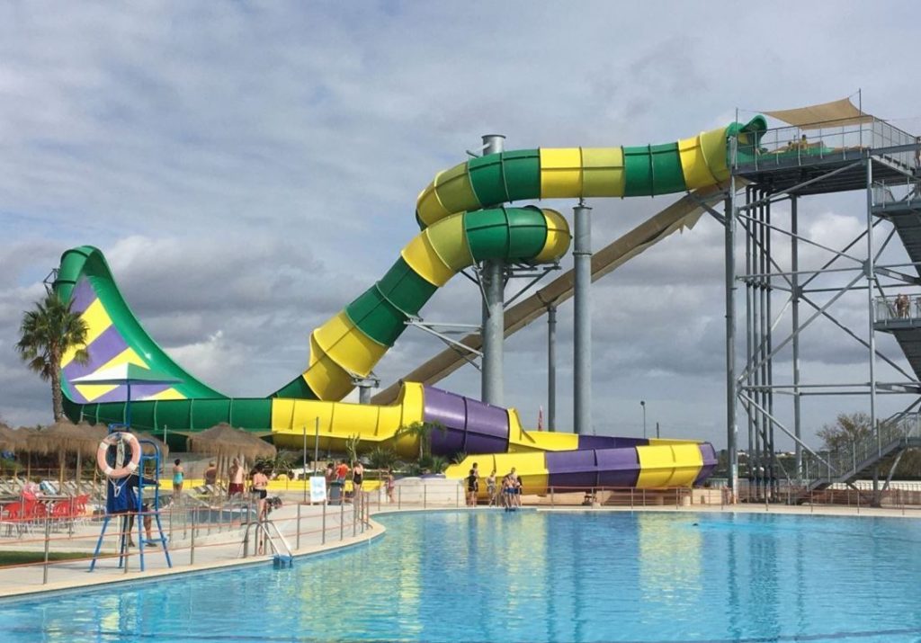 Slide & Splash the Complete Guide To This Popular Water Park